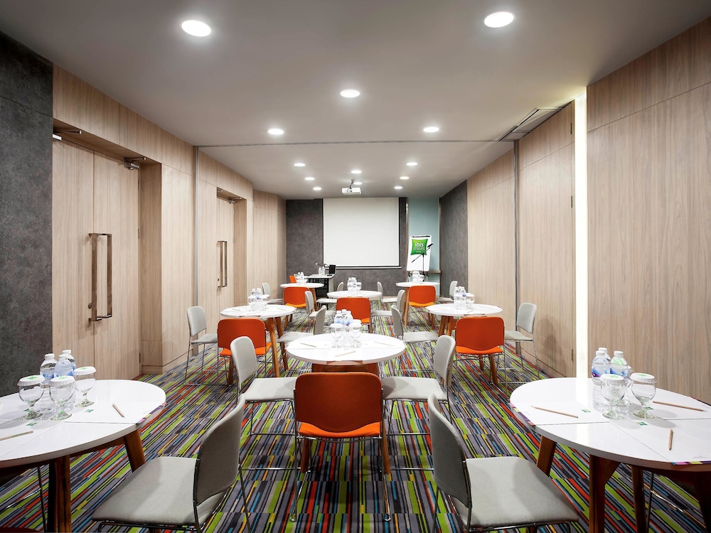 Ibis Styles Jakarta Sunter 50/62