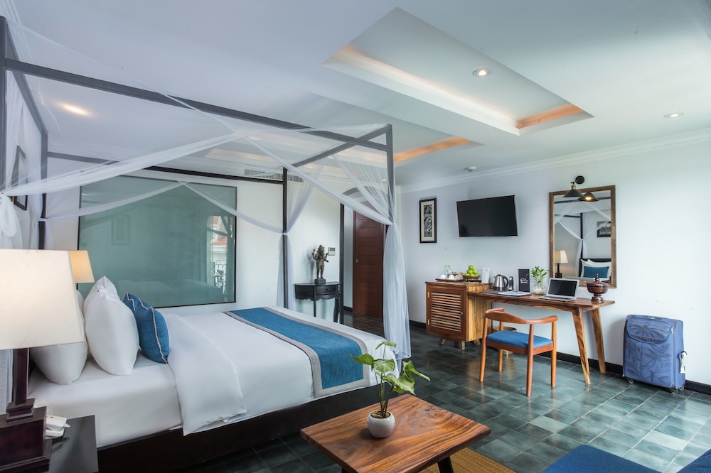 THE GRAND CYCLO BOUTIQUE SUITE SPA 12/34