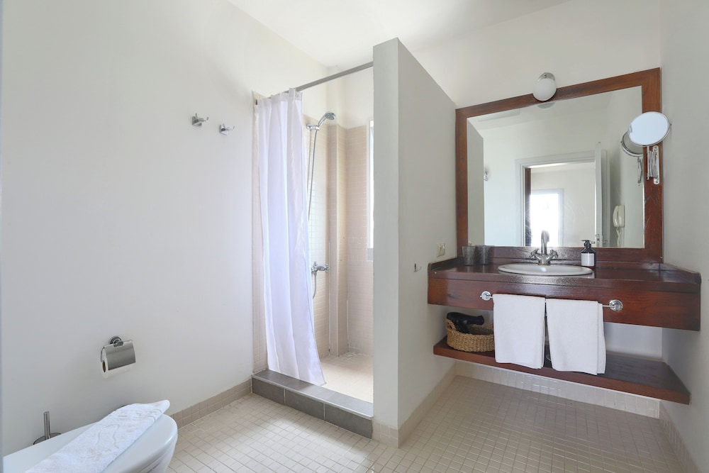 Sah Hotel 25/25