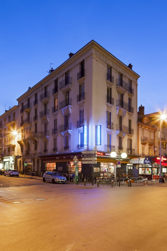 COMFORT HOTEL ACTUEL CHAMBERY CENTRE 2/71