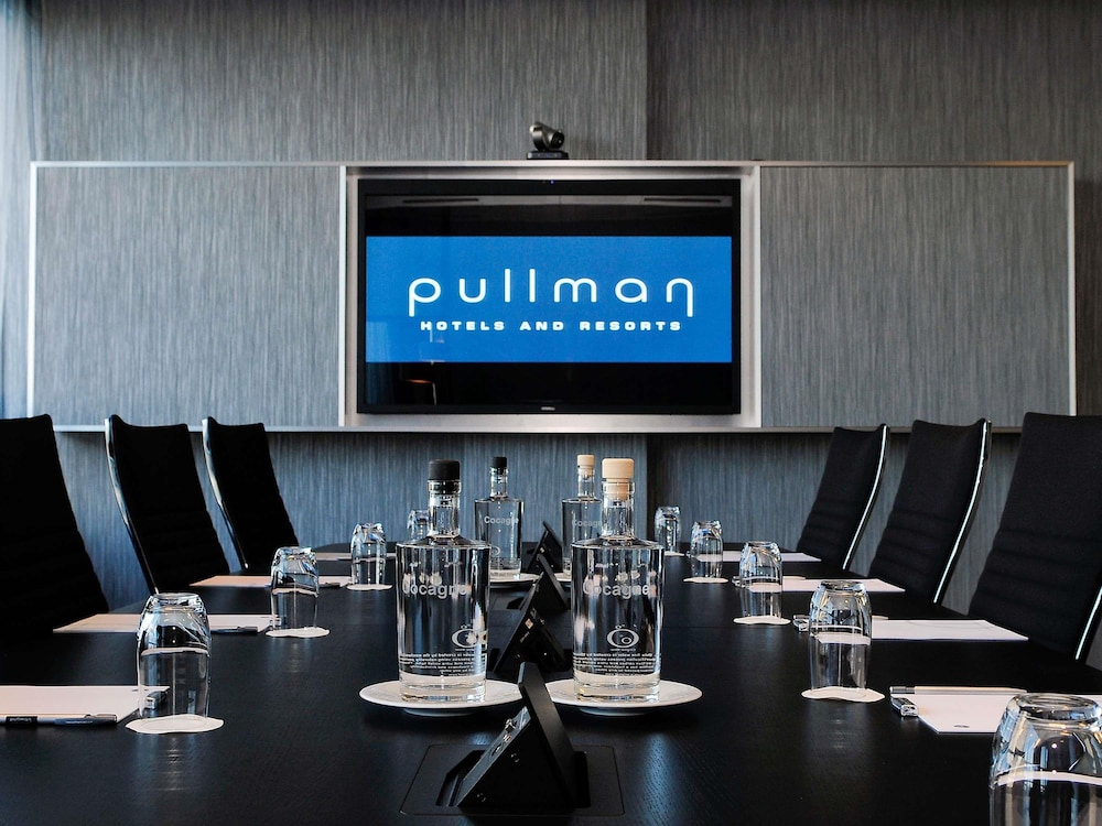 Pullman Eindhoven Cocagne 65/77
