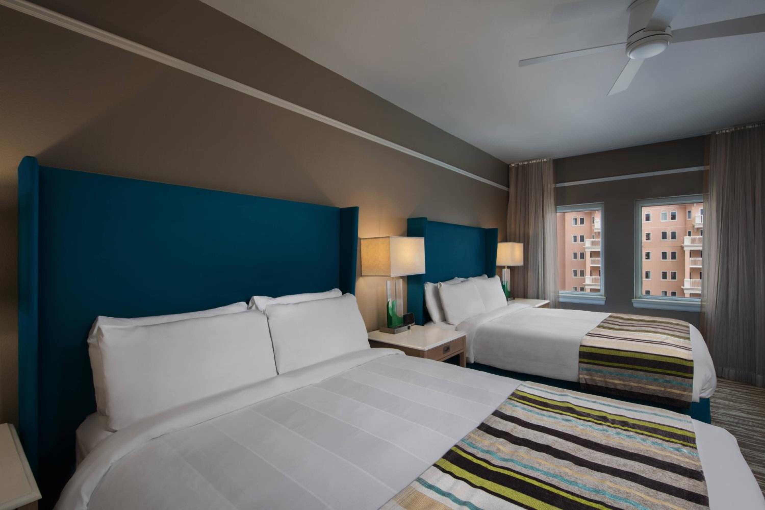 2 Bedrooms, Villa, Side Ocean View, Balcony