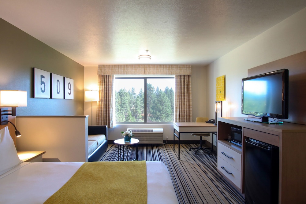 Oxford Suites Spokane Valley 37/64