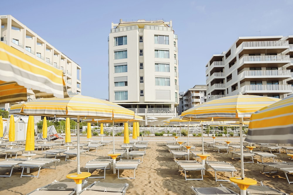 Hotel Las Vegas Jesolo 56/67