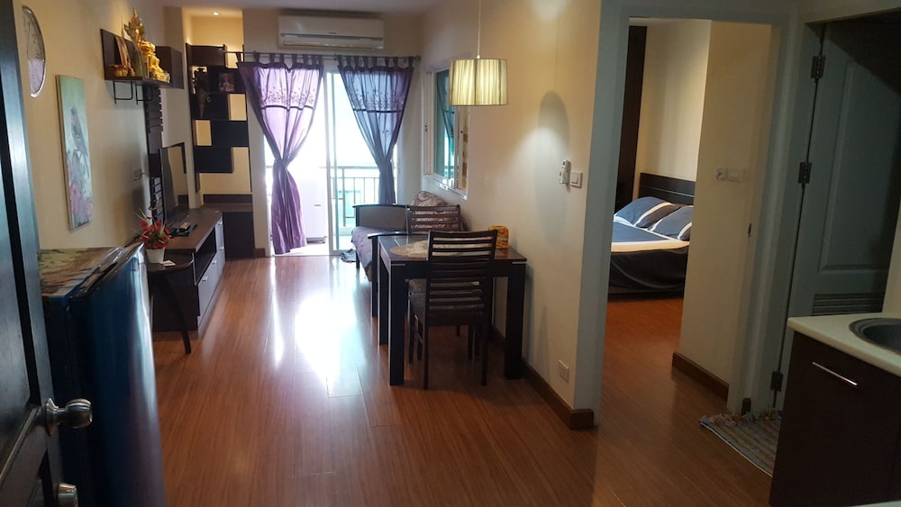 Patong Beach Phuket Villa Condo 23/50