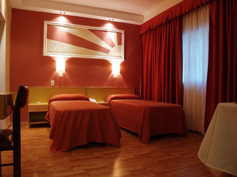 Hotel El Cabildo 36/52