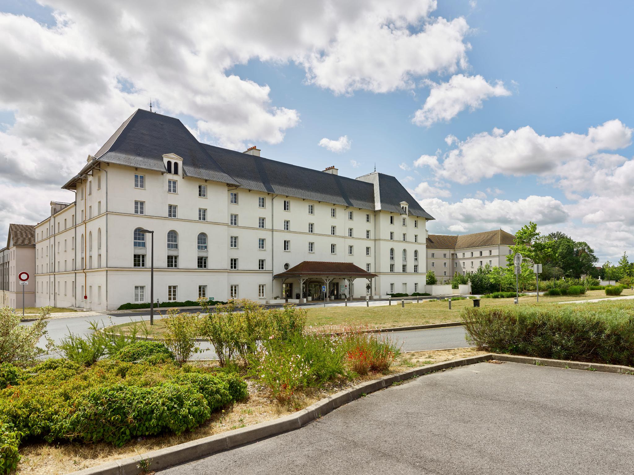 B&B Hotel at Disneyland Paris in MAGNY-LE-HONGRE