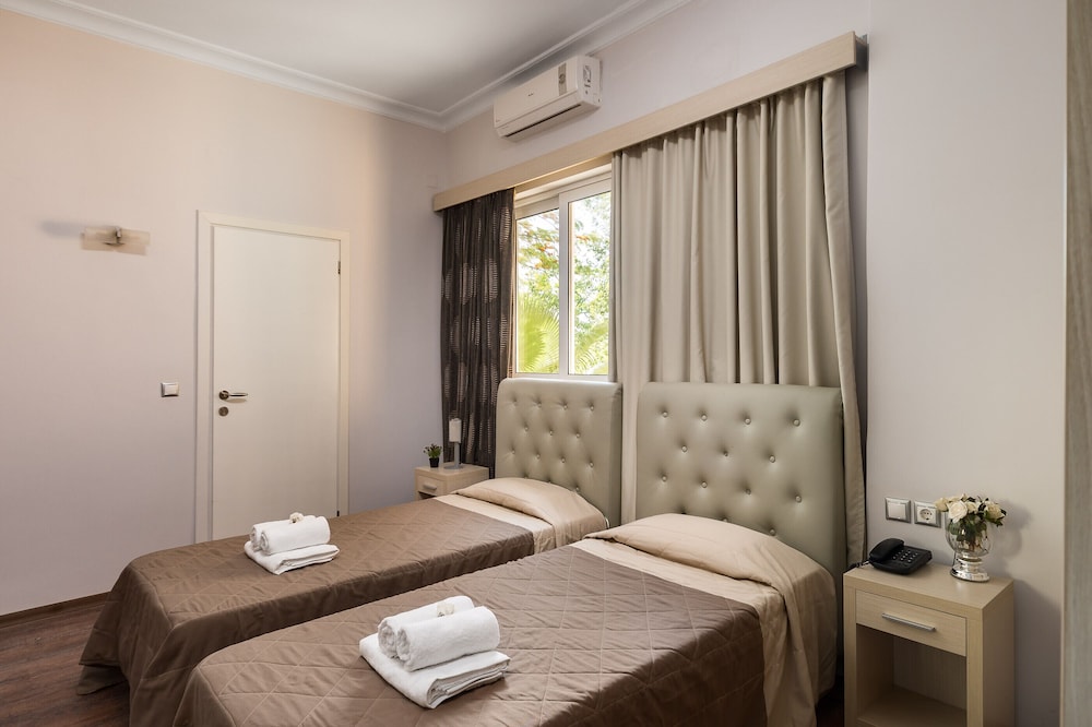 Arion Hotel Corfu 18/60
