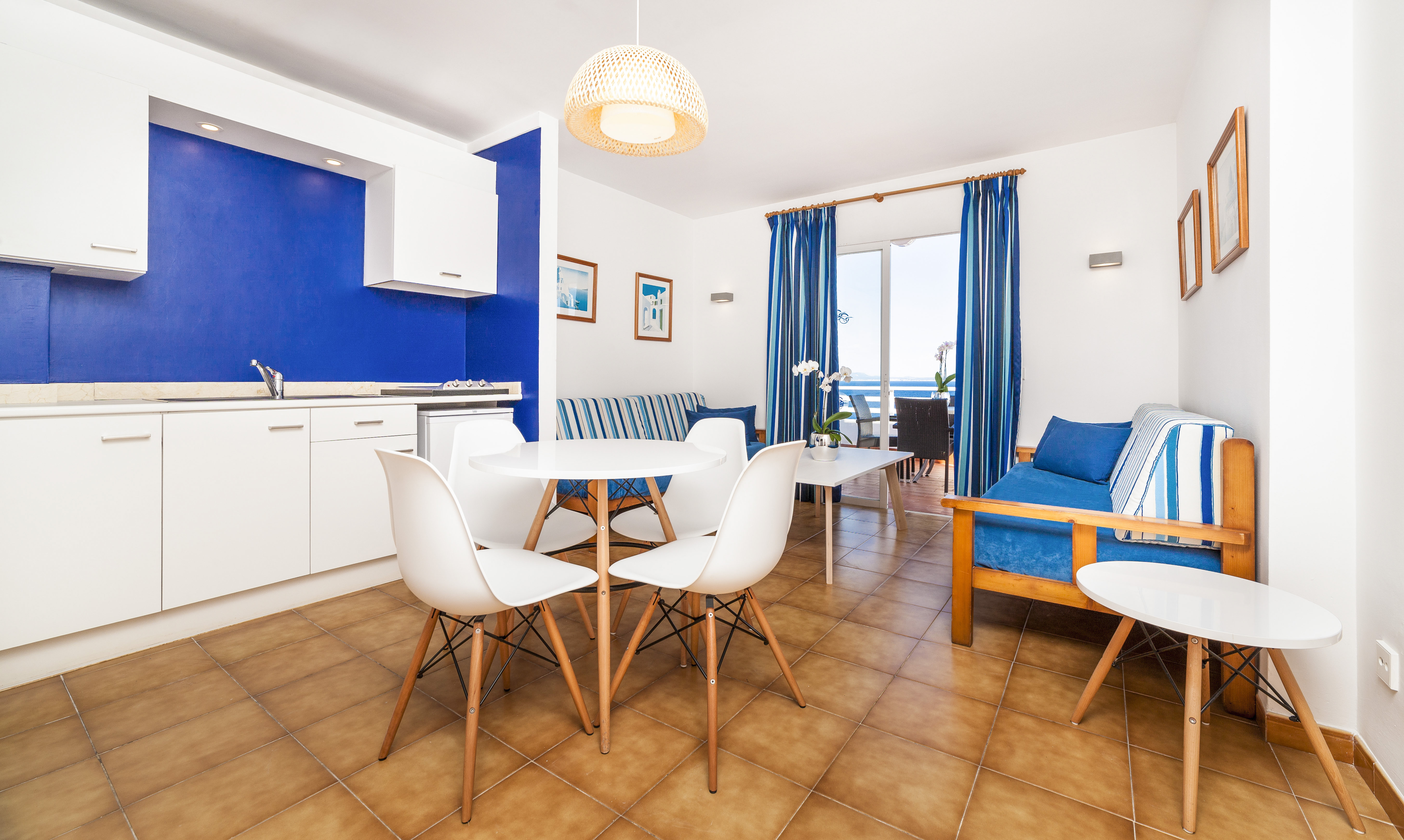 GLOBALES APARTAMENTOS CALA VIÑAS 10/20