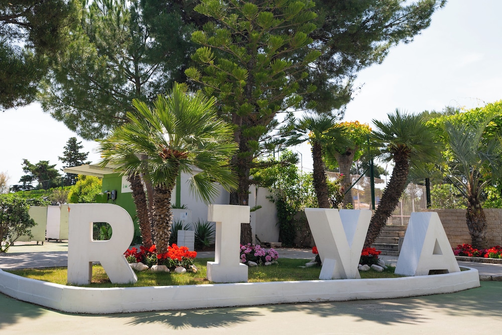 Riva Del Sole 65/74