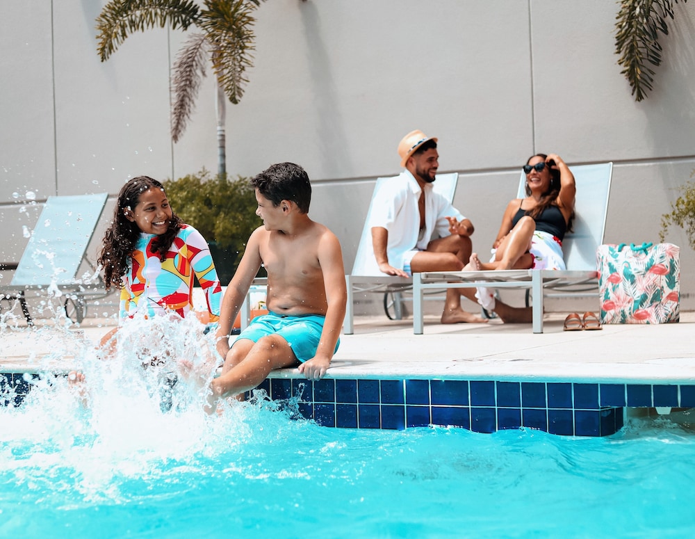 Hyatt Place Bayamon 60/65