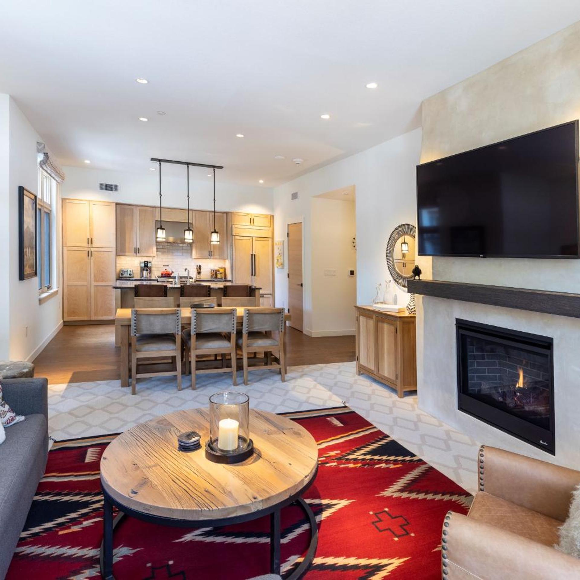 The Blake Residences 15/16