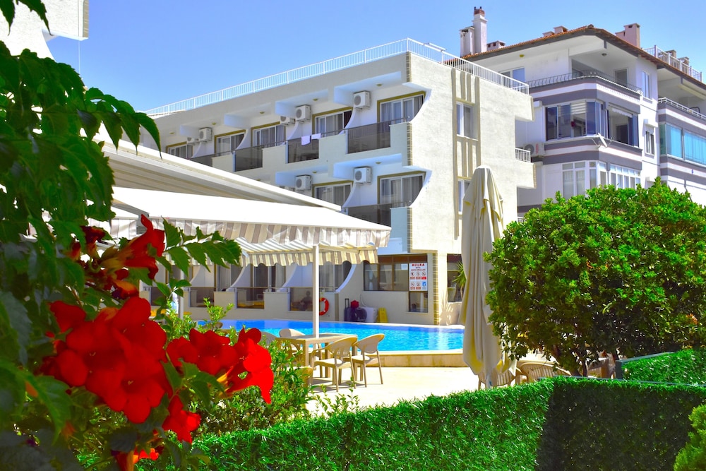 Mulka Hotel 41/48