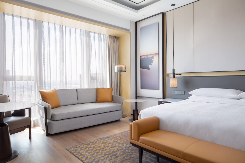 Sheraton Shanghai Fengxian 20/48
