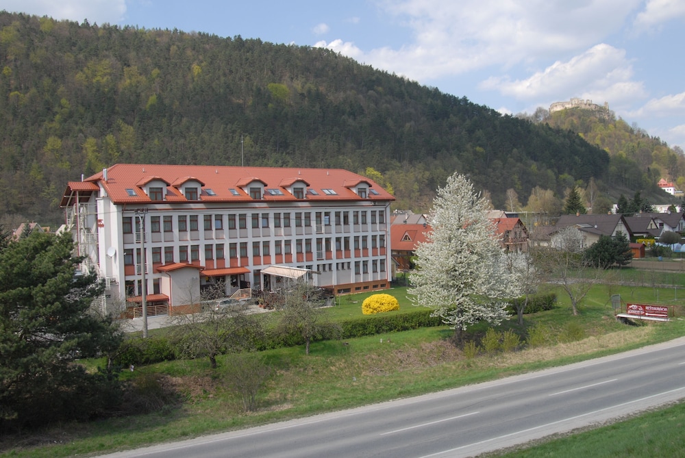 Hotel Podhradie in POVAZSKA BYSTRICA
