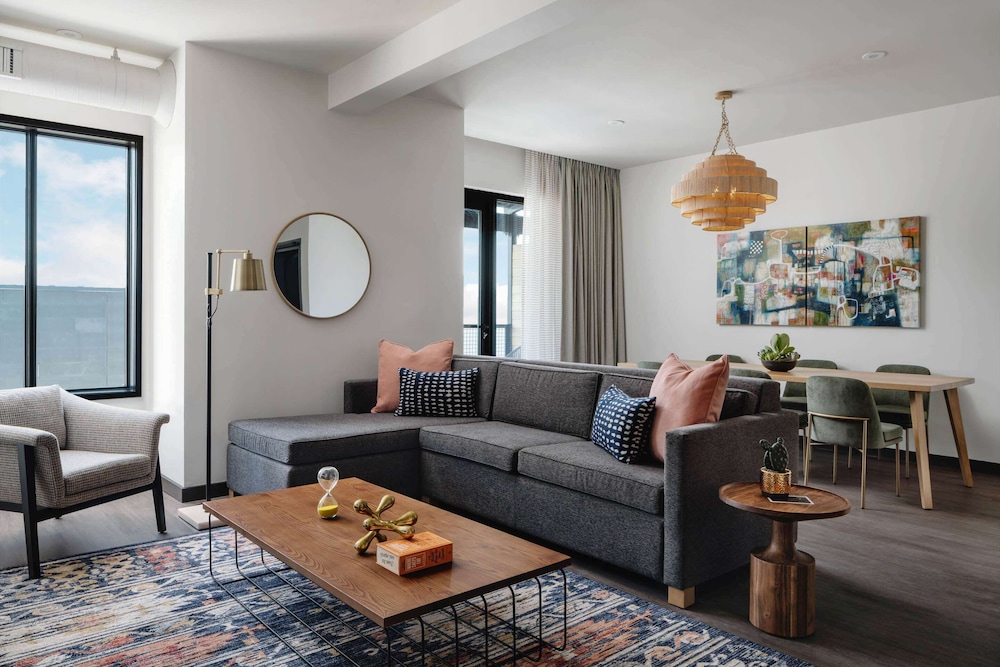 Origin Austin, a Wyndham Hotel 23/50