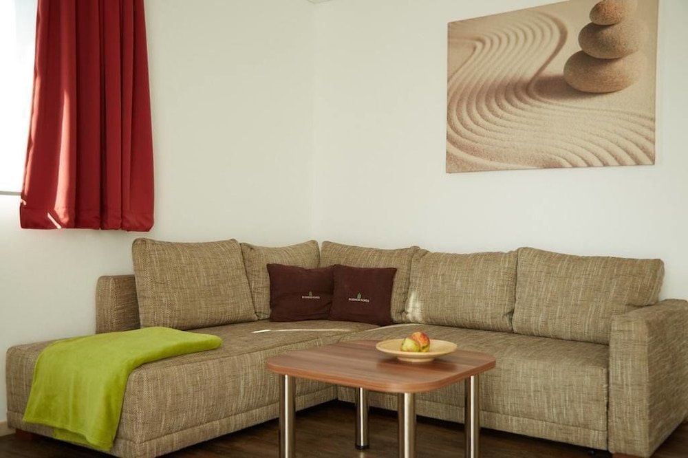 Business Homes - Das Apartment Hotel 12/26