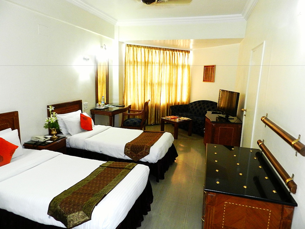 Hotel Amarpreet, Aurangabad - AM Hotel Kollection 13/50