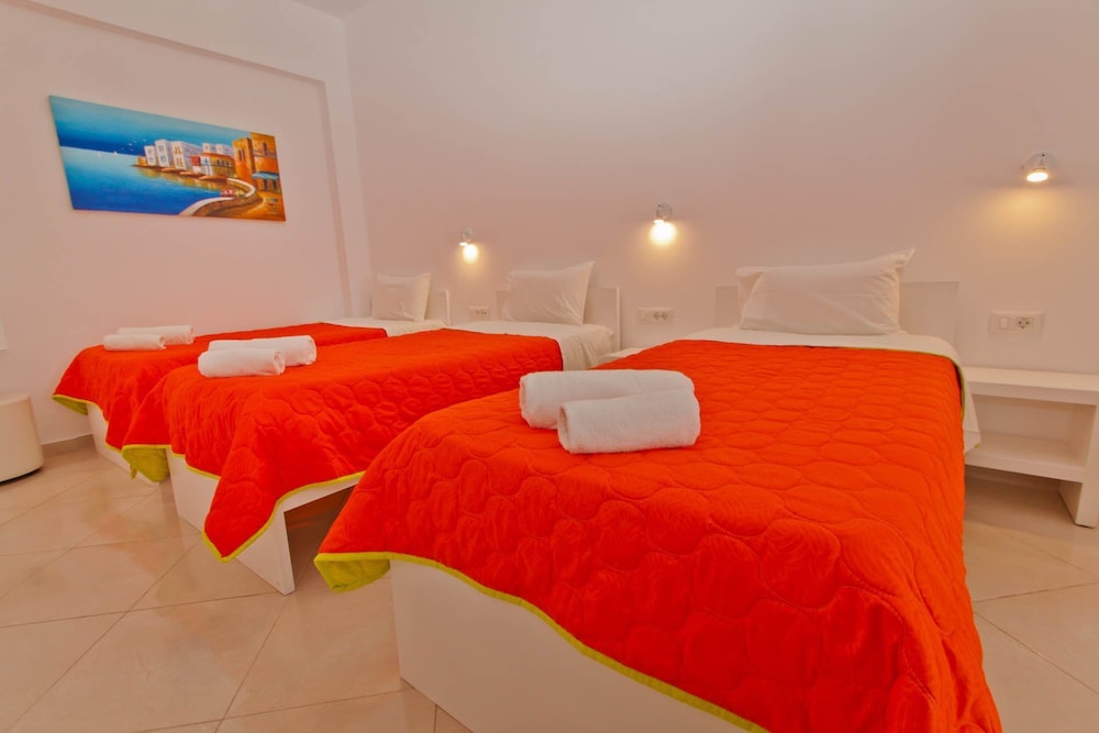 Milena Hotel 9/45