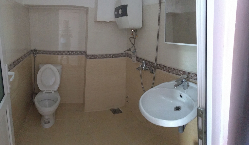 Nguyen Minh Hostel 15/15
