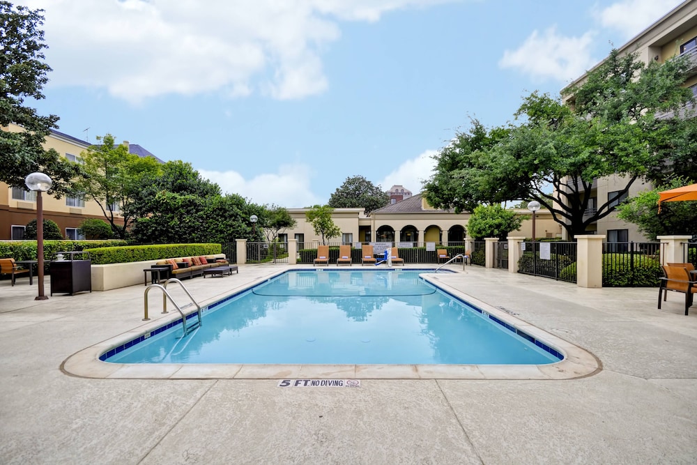 COURTYARD BY MARRIOTT DALLAS MEDICAL MARKET CENTER in DALLAS - TX