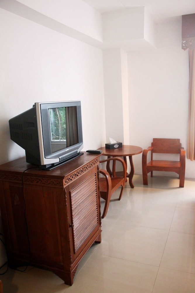 Bansabai Hostel 33/43