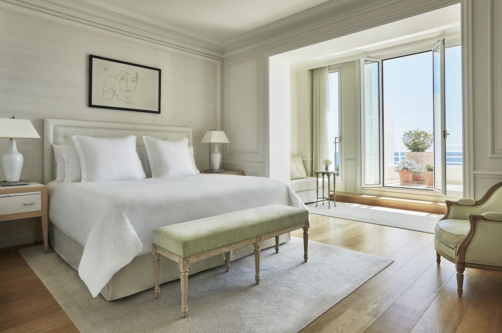 French Riviera, Suite, King Bed