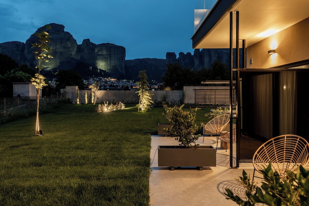 Mirabilis Boutique Hotel 54/60