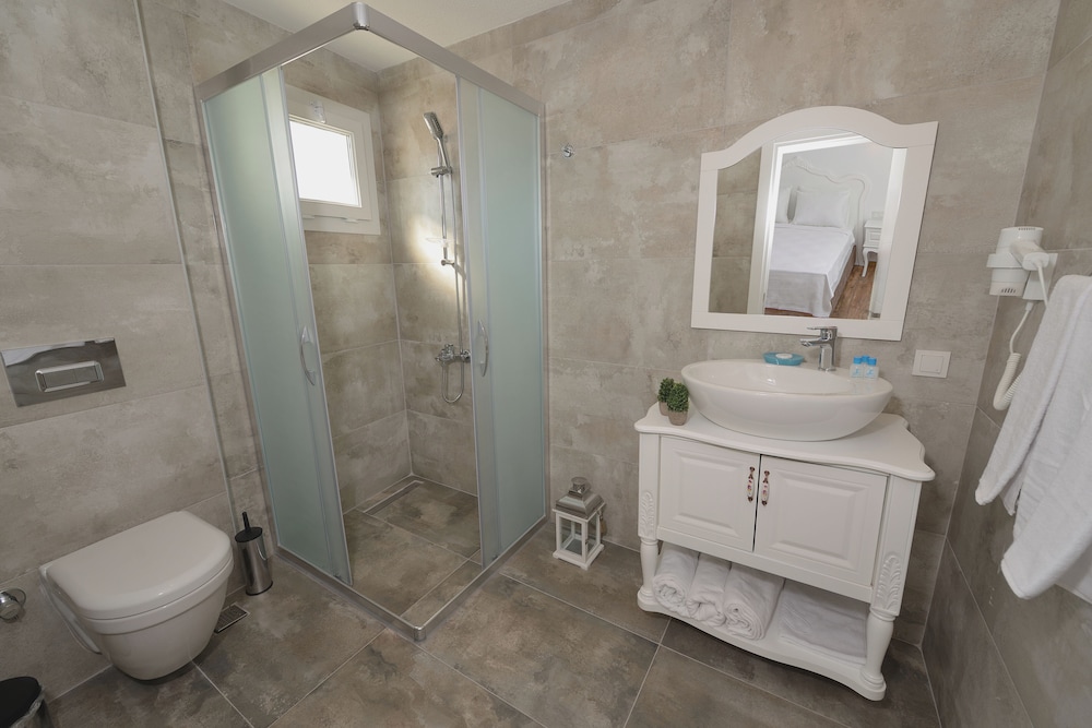Alesya Butik Otel 43/46