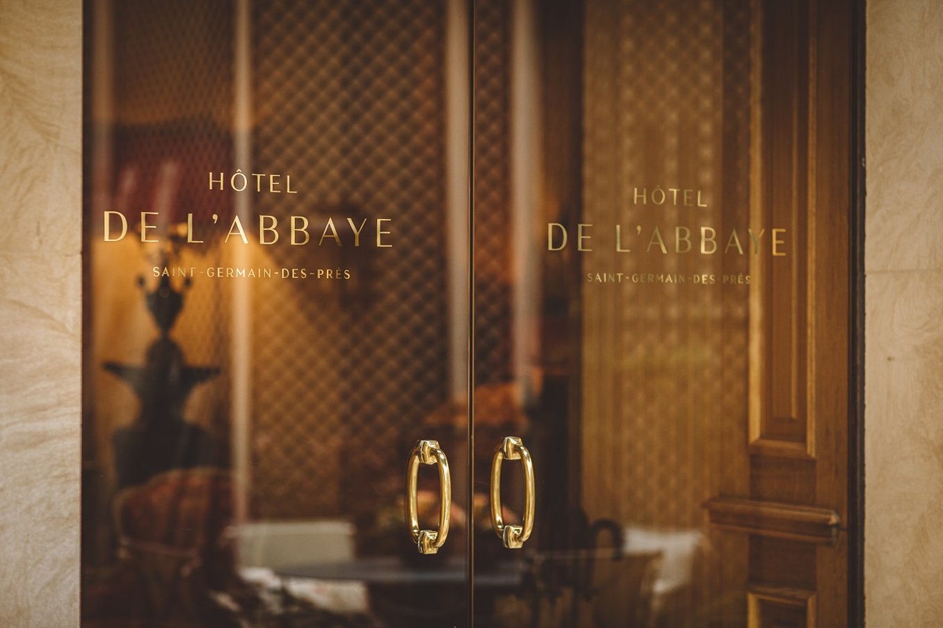 Hotel de l Abbaye 18/35