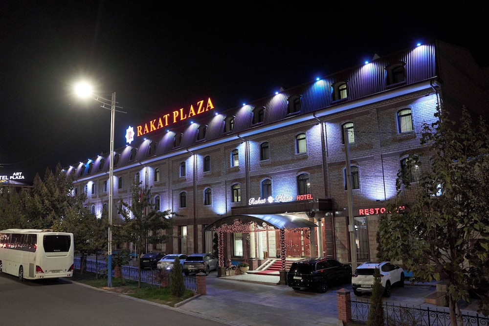 Rakat Plaza 38/50