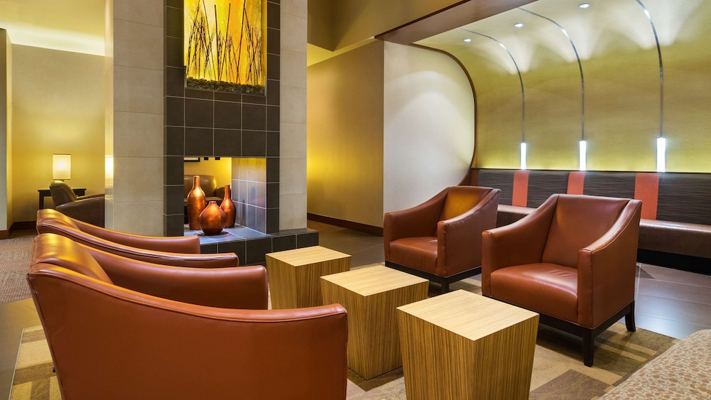Hyatt Place Coconut Point 40/64