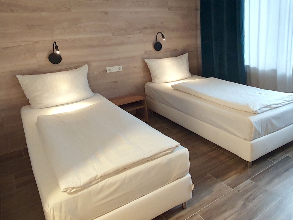 Rheingoldhotel 23/63