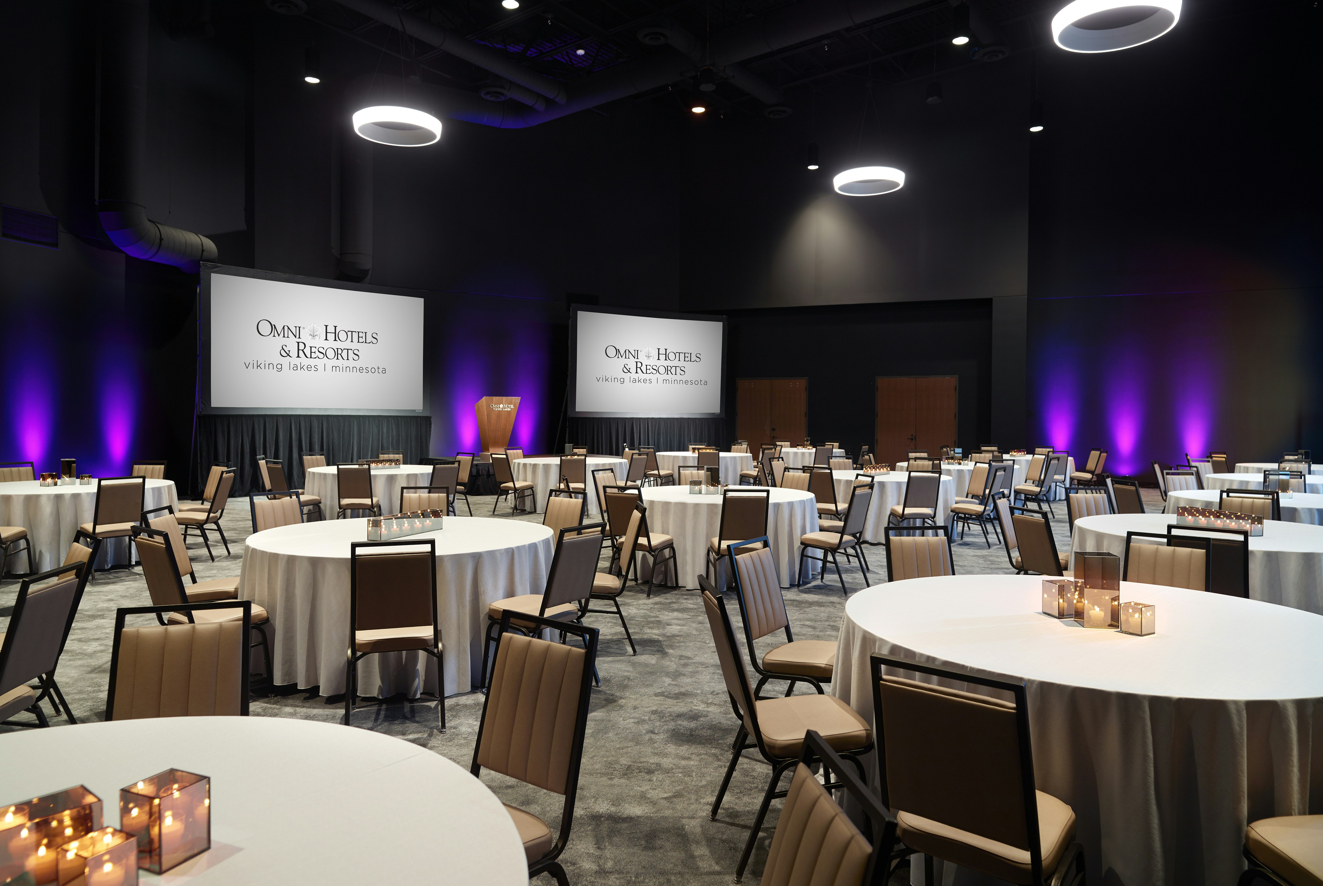 Omni Viking Lakes Hotel 30/39
