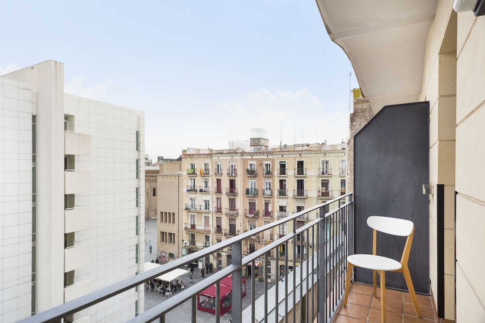 アクタ BCN 40 写真1