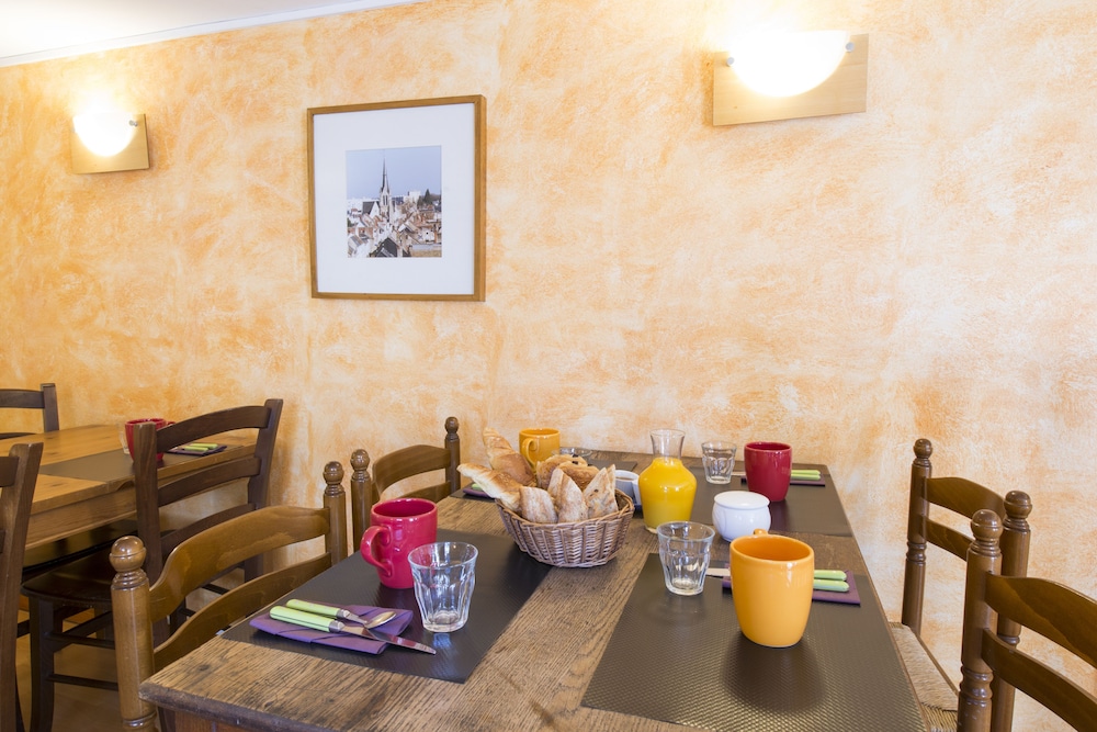 Hotel Central Montargis 36/50