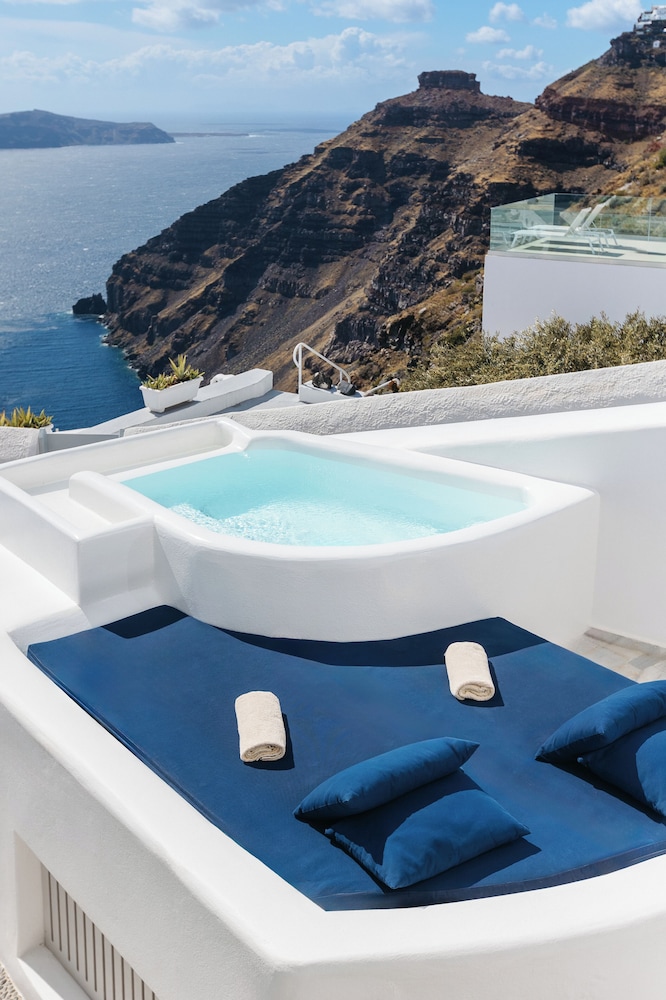 Mirabo Luxury Villas Adults Only 4/40