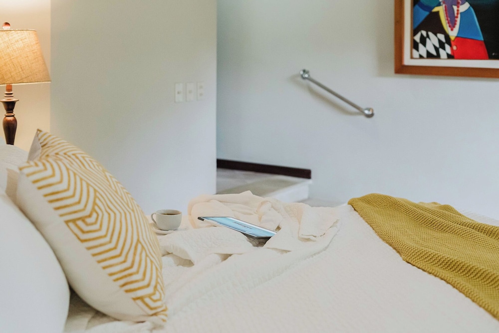Papagayo Golden Palms Beachfront Hotel 14/65