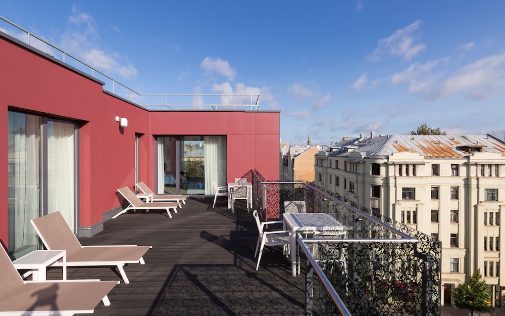 PARK INN BY RADISSON RESIDENCE RIGA BARONA 61/68