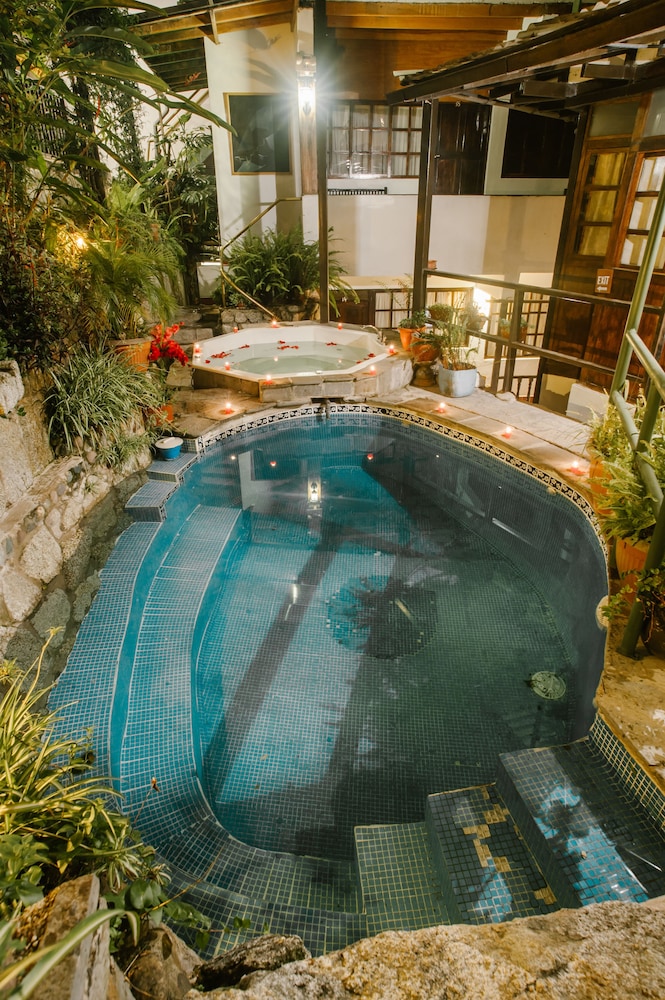Gringo Bill S Boutique Hotel 64/90