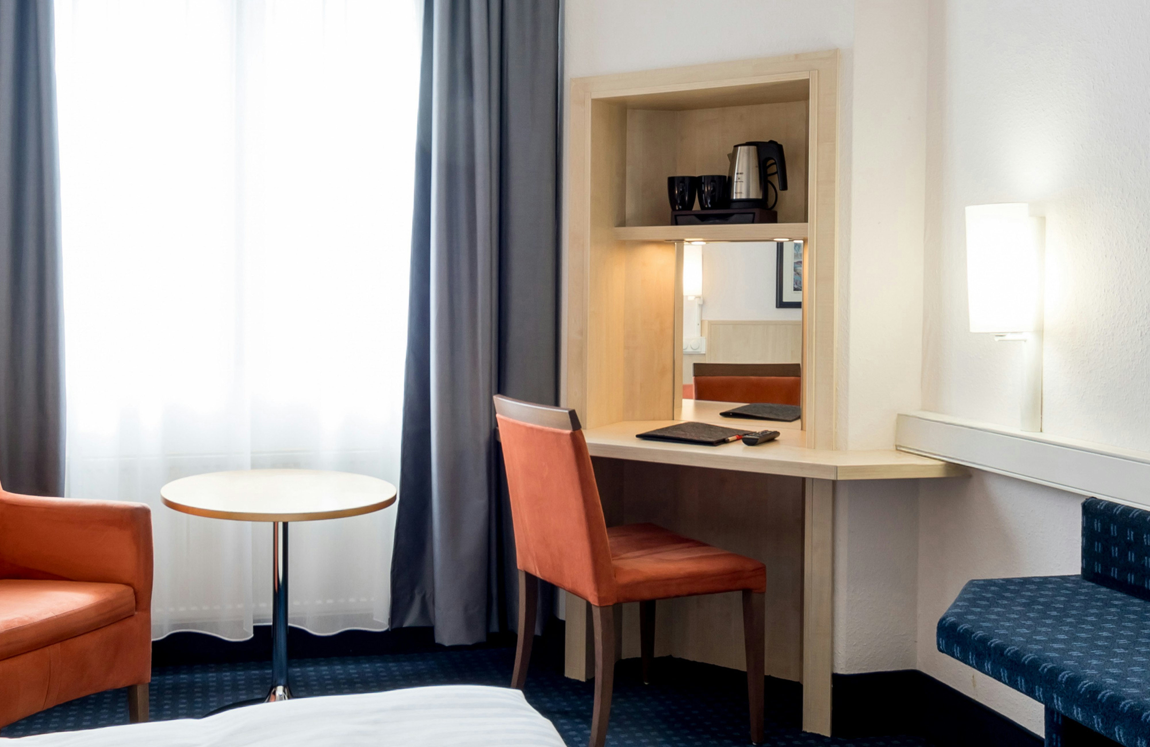 Intercityhotel Magdeburg 57/58