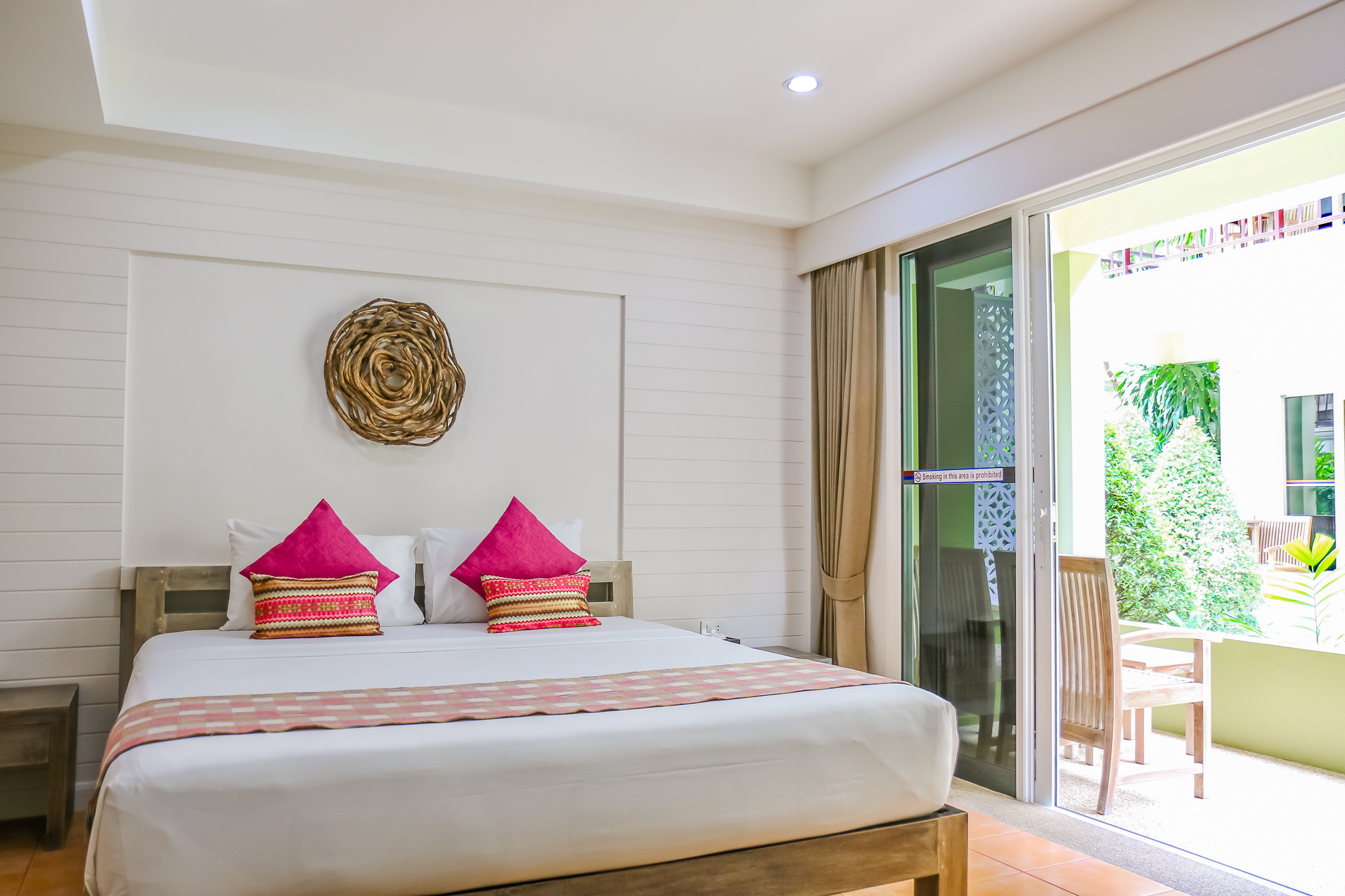 Ark Bar Beach Resort 25/64