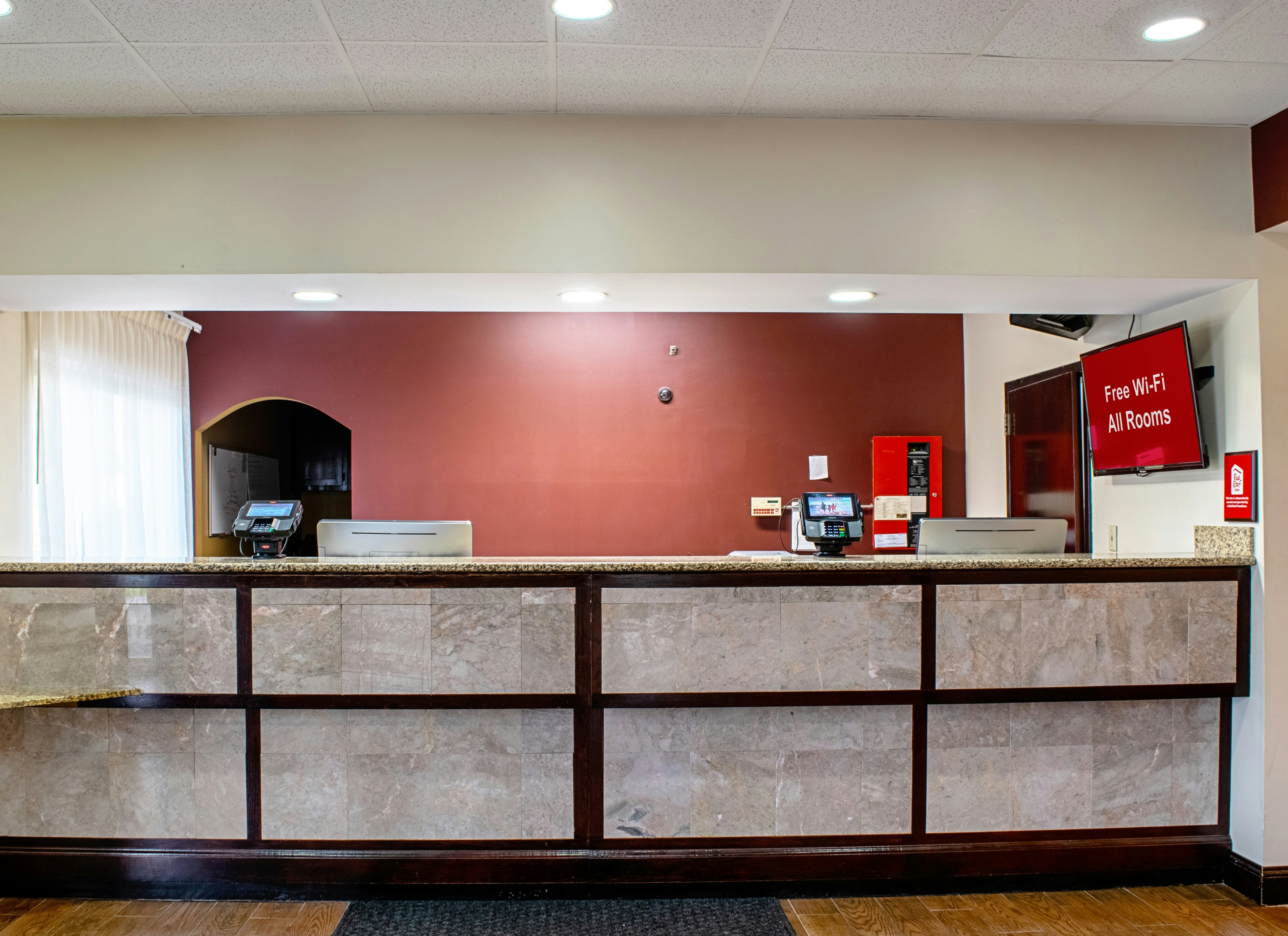 Red Roof Inn & Suites Middletown - Franklin 7/31