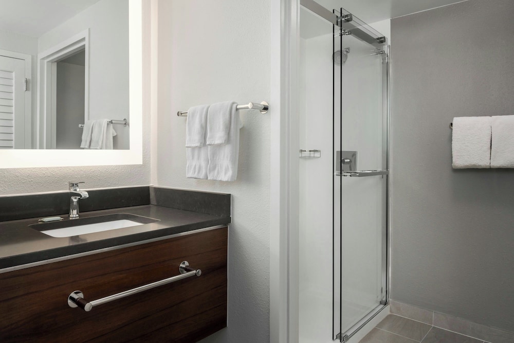 Courtyard By Marriott Chattanooga Downtown 48/50