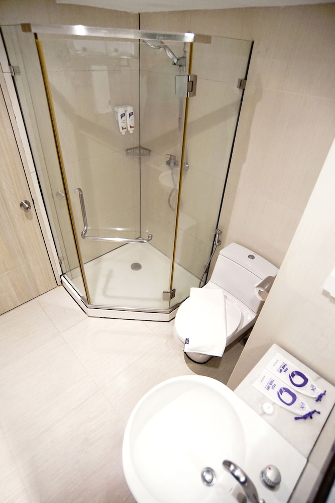 FOX Hotel Gorontalo 45/45