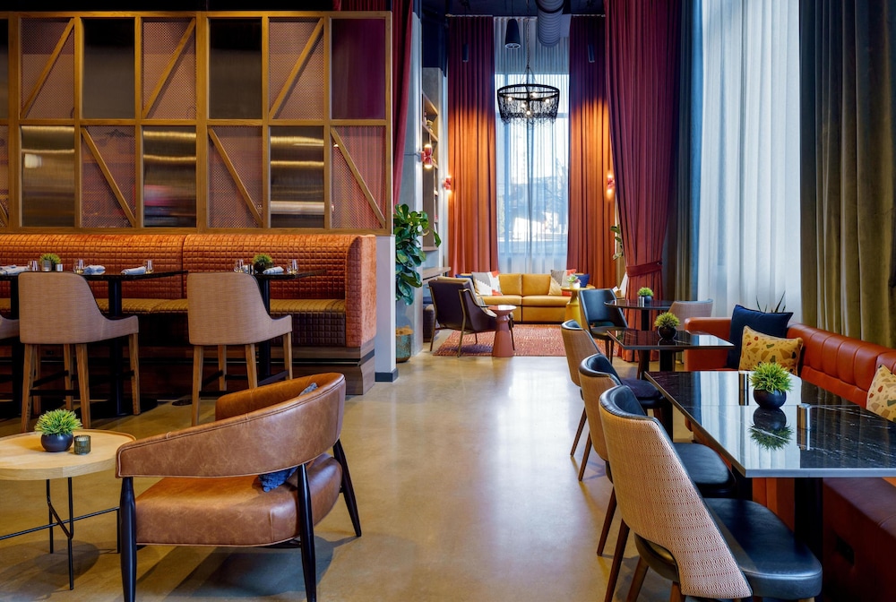 Caption by Hyatt Downtown Nashville The Gulch 37/50