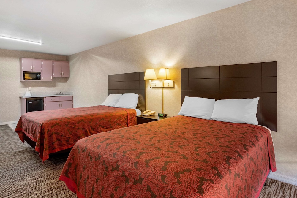 Rodeway Inn Clearwater-Largo 17/31