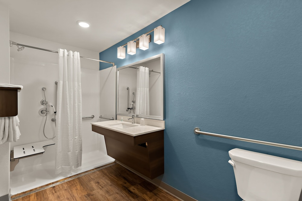 WoodSpring Suites Fort Collins 27/29