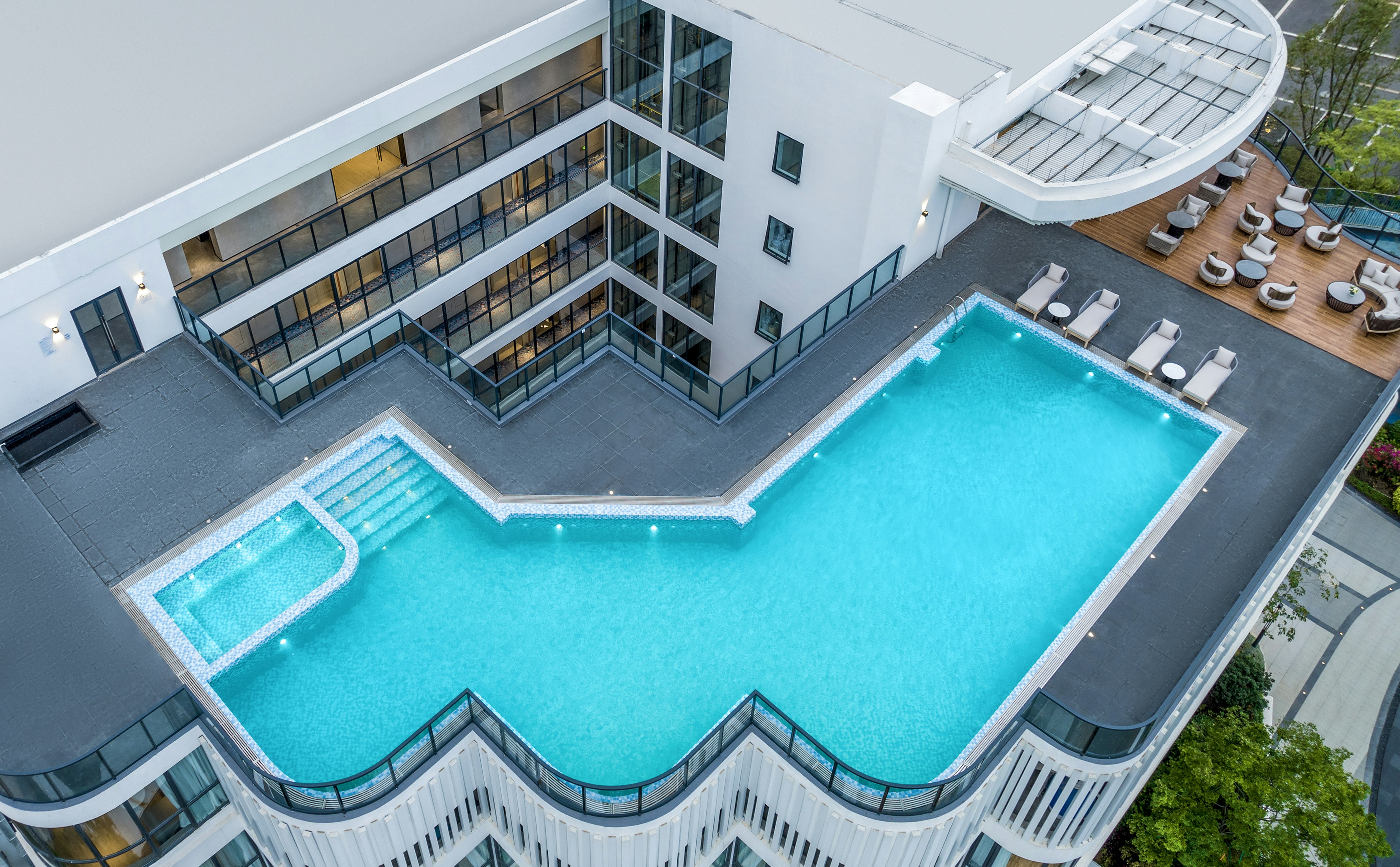 Holiday Inn Express JIANGMEN YINHU BAY 1/50
