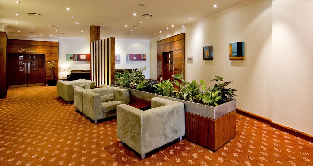 Trim Castle Hotel 37/57